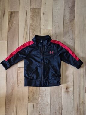 Boys Size 12m Under Armour Black Jacket with Red Shoulder Panels